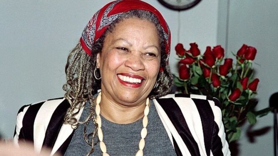 Muere la estadounidense Toni Morrison, Nobel de Literatura de 1993