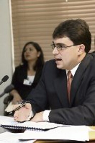 Caja de Ahorros logra subir ganancias en 26%