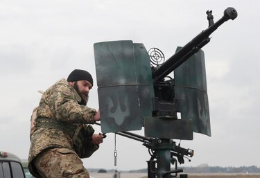 La Unión Europea estudia financiar directamente a Ucrania para que produzca armas en vez de enviarlas