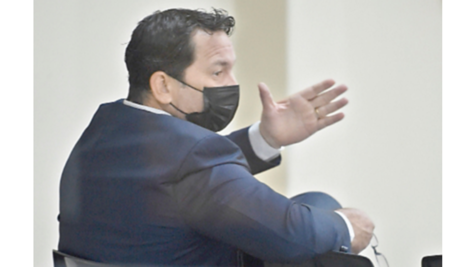 Fiscal pide juicio en caso de alquiler de helicópteros