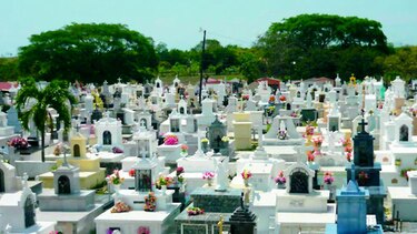 Tableños piden ayuda para construir nuevo camposanto municipal