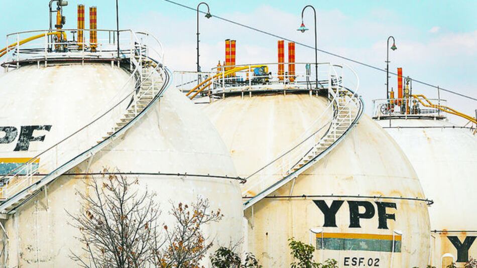 Argentina reclama a la Justicia de Estados Unidos suspensión de la entrega de acciones de YPF
