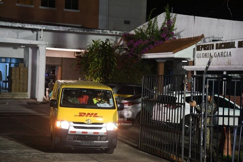 Finalmente: llegó a Panamá el primer lote de las vacunas contra la Covid-19