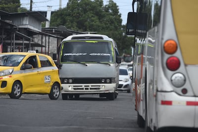 Extienden por dos semanas el subsidio al combustible para transportistas y pescadores
