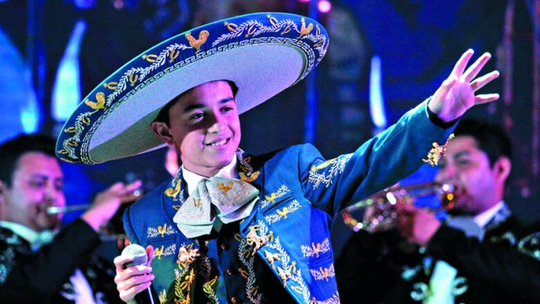 El niño que prestó su voz en ‘Coco’