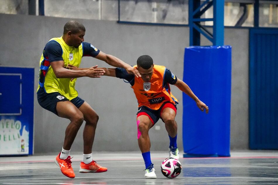La selección de futsal de Panamá continúa afinando detalles en Paraguay