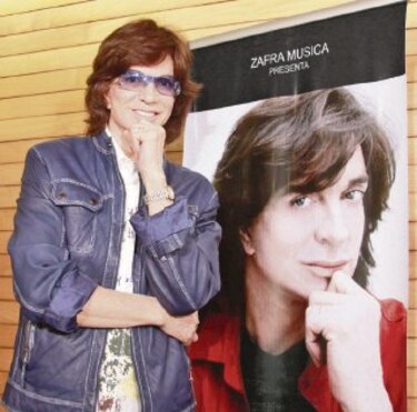 Premian a Camilo Sesto