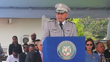 Omar Pinzón se despide de la Policía; Alonso Vega Pino es el nuevo director