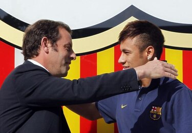 Sandro Rosell se reúne con sus directivos tras rumores de dimisión