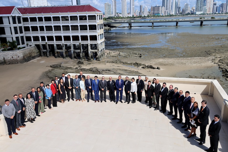 Interconexión energética entre Panamá y Colombia cuenta con el ‘respaldo político’ de los dos presidentes