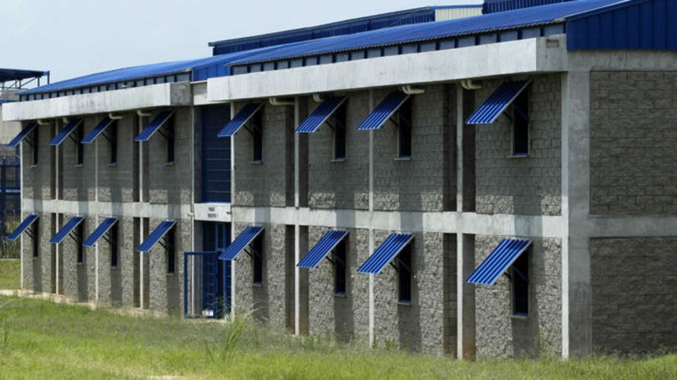 Muere mexicano que estaba detenido en el centro penitenciario La Joya