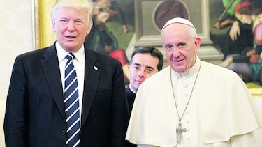 El papa recibe a Trump