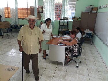 Comicios de CD en el interior del país se desarrollan con normalidad