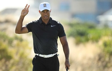 Tiger Woods regresa tras una ausencia de 10 meses