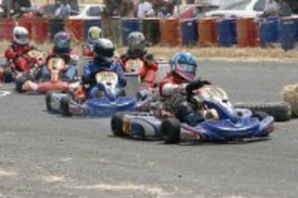 Terán promete dar batalla en quinta fecha del karting
