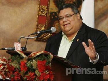 Tamburelli le niega patrocinio de juguetes a Vallarino