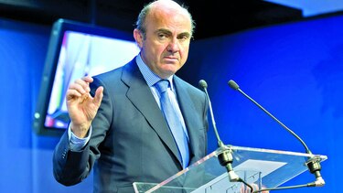 Cuestionan crisis del Banco Popular