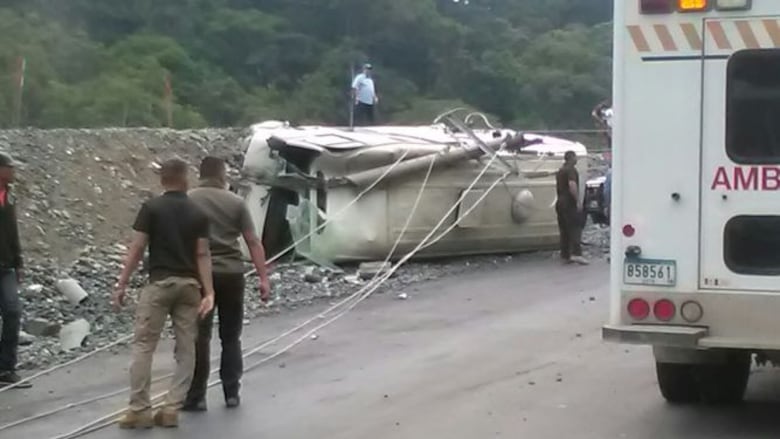 Coclesito: 29 cadetes del SPI resultan heridos cuando se estrella bus en el que viajaban