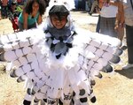Miles disfrutan del día del águila harpía en el parque Summit
