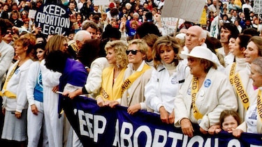 Muere a los 92 años Gloria Steinem, el ícono feminista de Estados Unidos que se infiltró en un club de Playboy para denunciar las duras condiciones de sus empleadas