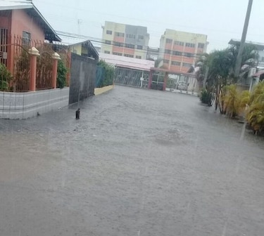 Sinaproc reporta vías anegadas e inundaciones en Juan Díaz