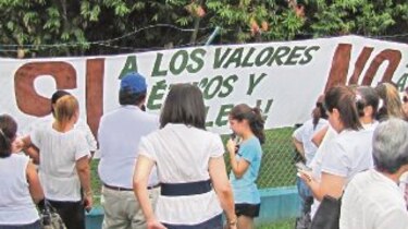 Tribunal revoca decisión del Meduca