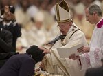 Papa Francisco: 'No se puede vivir la Pascua sin entrar en el misterio'