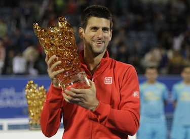 Djokovic doblega a Ferrer y gana el torneo de exhibición