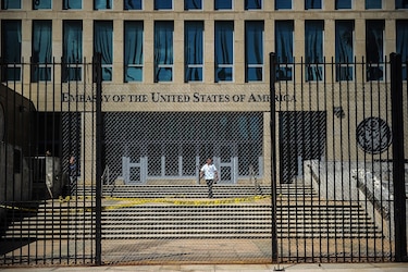 Estados Unidos anuncia flexibilización de restricciones de visas y remesas familiares para Cuba