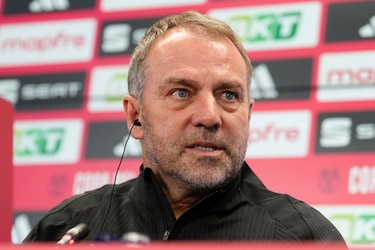 Flick reivindica al Barça y respalda a Araujo y Lamine