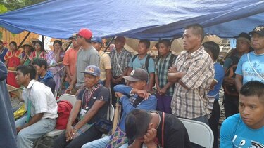 Indígenas comienzan marcha hacia Barro Blanco; cierran cuatro paños de la vía en Tolé