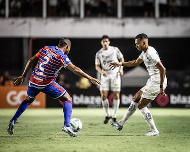 Santos desciende por primera vez en Brasil con desmanes de hinchas y primer año sin Pelé