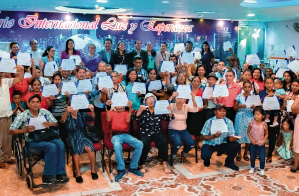 Panamá avanza en el proceso de alfabetización de iletrados