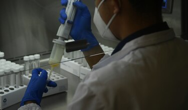 Panamá tiene un déficit de científicos