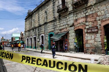 Fuerte sismo en México deja seis muertos y acrecienta ansiedad por la pandemia