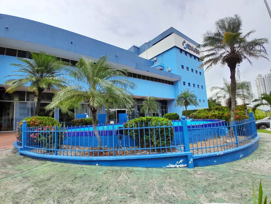 Idaan anula contrato de jardinería de casi $100,000 con la empresa vinculada a Rico Pineda     