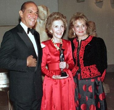 Óscar de la Renta brindó moda y amistad a las primeras damas de Estados Unidos