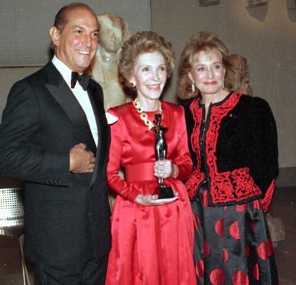 Óscar de la Renta brindó moda y amistad a las primeras damas de Estados Unidos