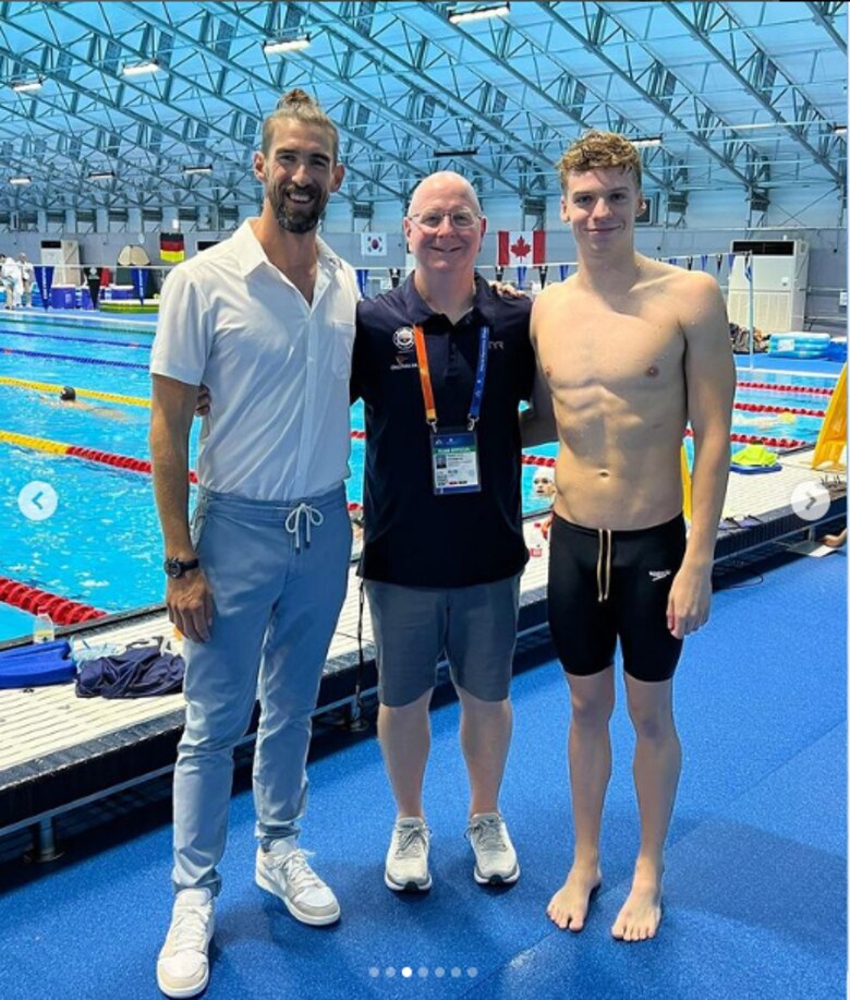 El francés Léon Marchand desata la locura en los Juegos París 2024