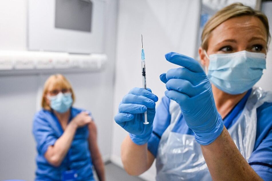 OMS espera segunda generación de vacunas anticovid más fáciles de administrar