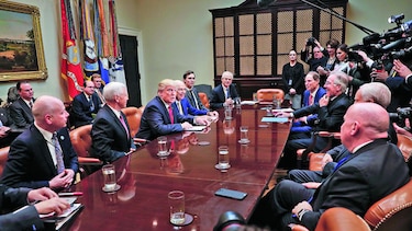 Revisarán regulación financiera en Estados Unidos
