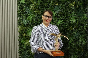 Periodista de La Prensa gana el Premio Palma de Oro por su investigación sobre las amenazas costeras en Panamá