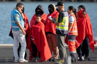 Rescatados en costas españolas más de 400 inmigrantes en embarcaciones precarias