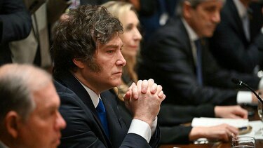 ‘Si pierde, no vamos a ser tan generosos con Argentina’: Trump refuerza su respaldo electoral a Milei