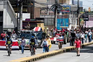Defensora de los Habitantes pide a la Caja Costarricense de Seguro Social no detener la vacunación por el feriado