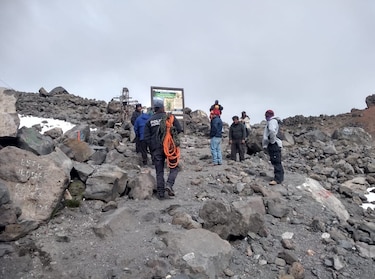 Mueren cuatro alpinistas al caer de volcán Pico de Orizaba en México