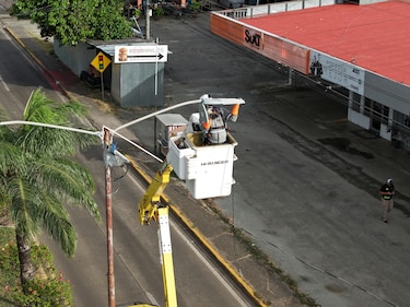 Naturgy ejecuta mejoras en el alumbrado público de El Paseo Enrique Geenzier
