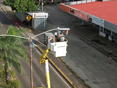 Naturgy ejecuta mejoras en el alumbrado público de El Paseo Enrique Geenzier
