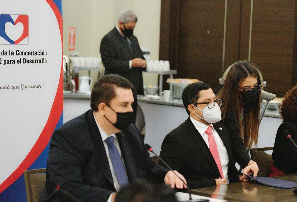 Prevén repunte de contratos, pero mercado sigue en crisis