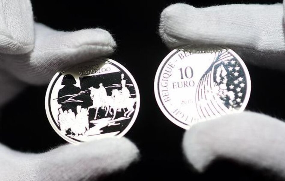 Bélgica acuña una moneda de 2.5 euros pese a la oposición de París por Waterloo